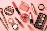Machiajul cu efect natural câștigă teren. De ce blush-ul, bronzerul și iluminatorul cremos sunt tot mai populare